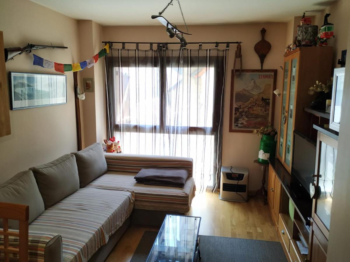 Apartamento En Escarrilla, Sallent De Gallego Luaran gambar